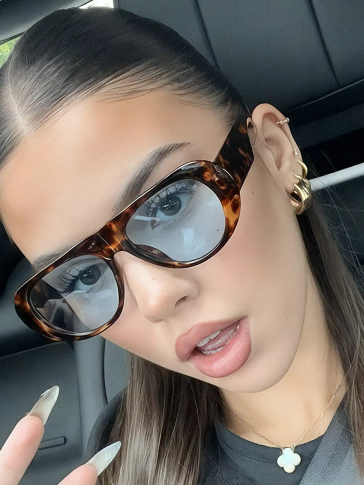 Oval Frame Sunglasses with UV Protection - Lilixa.store