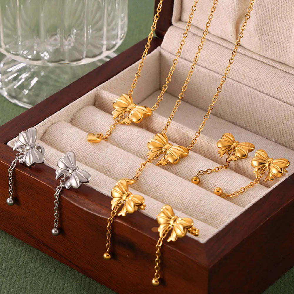 Titanium Steel Gold-Plated Bow Pendant Necklace - Lilixa.store