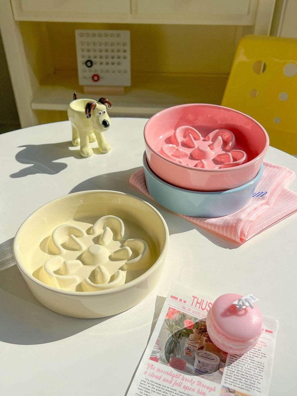 Flower-Shaped Slow Feeder Pet Bowl - Lilixa.store
