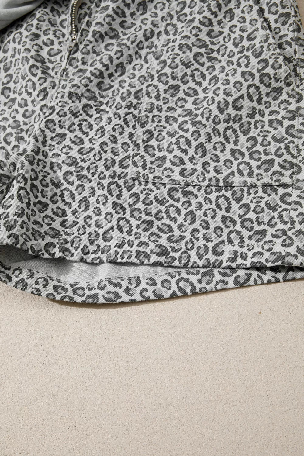 Leopard Print Elastic Waist Denim Shorts in Light Gray, view 9
