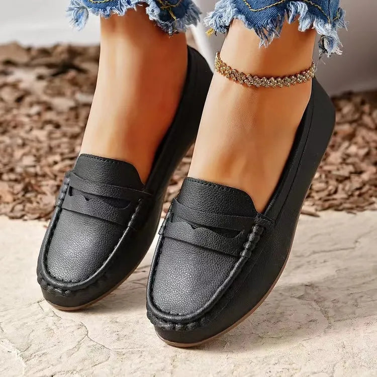 PU Leather Round Toe Flat Slip-Ons in Black
