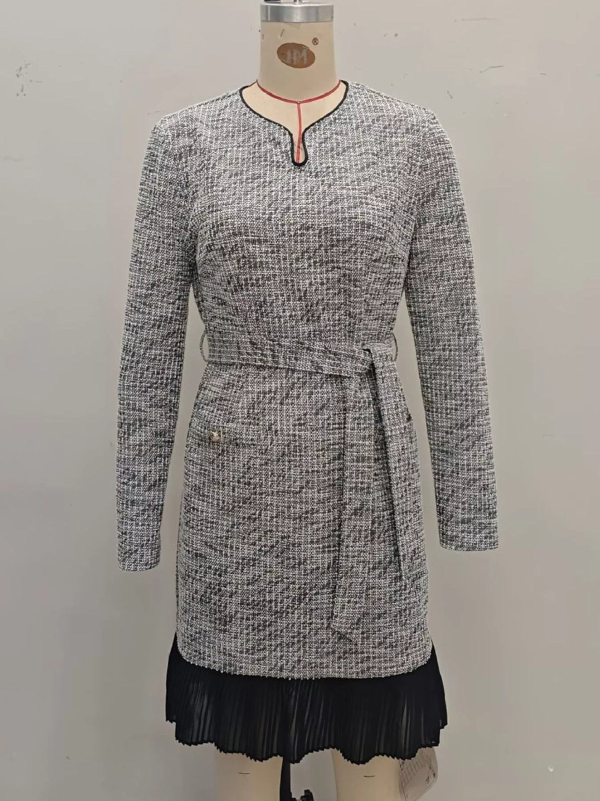 Elegant Long Sleeve Belted Shift Dress with Ruffled Hem in Black, view 4