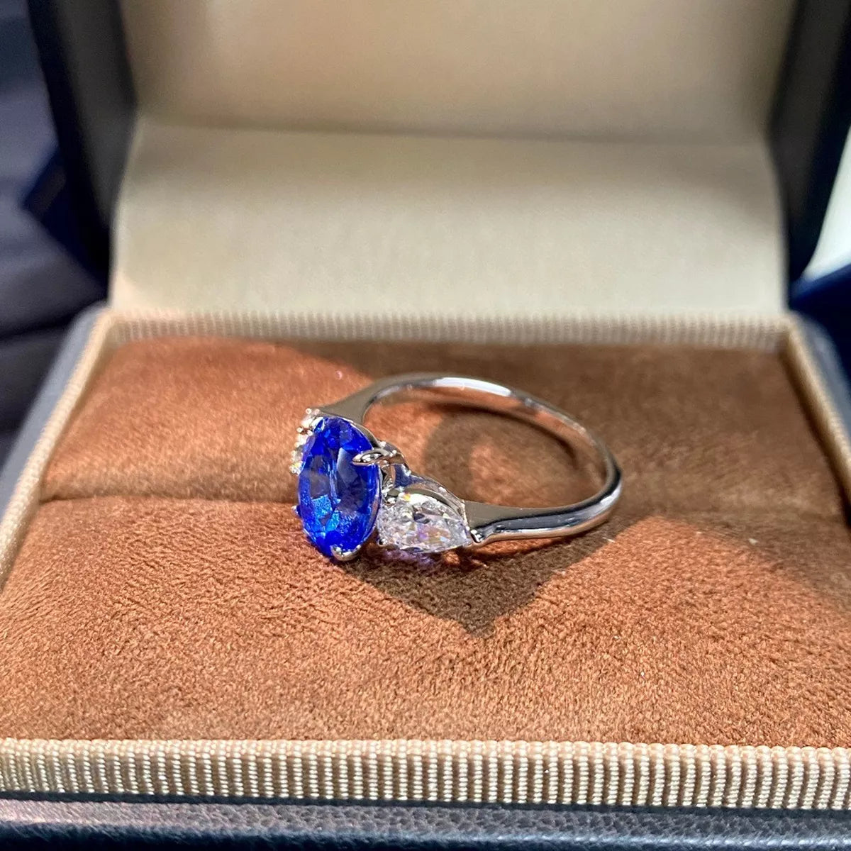 925 Sterling Silver Zircon Ring - Lilixa.store