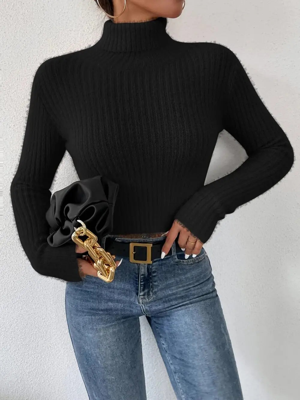 Ribbed Turtleneck Long Sleeve Sweater in Black