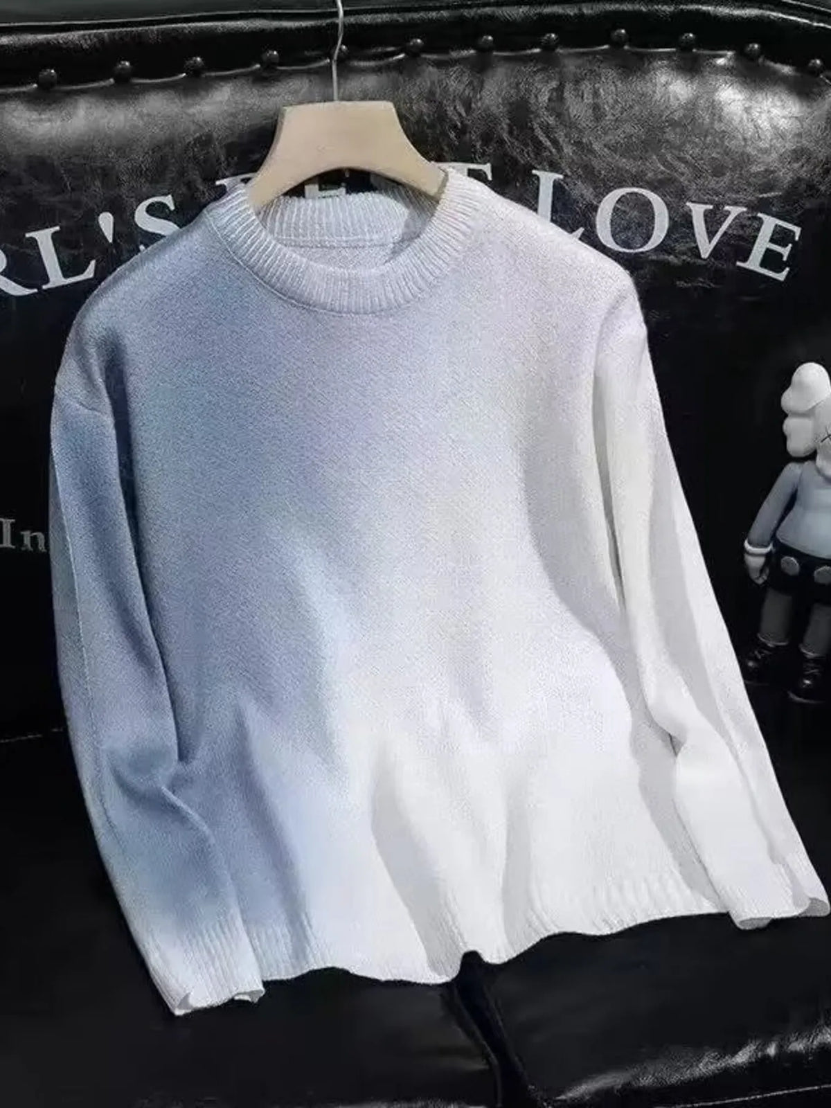 Men's Gradient Round Neck Knitted Pullover