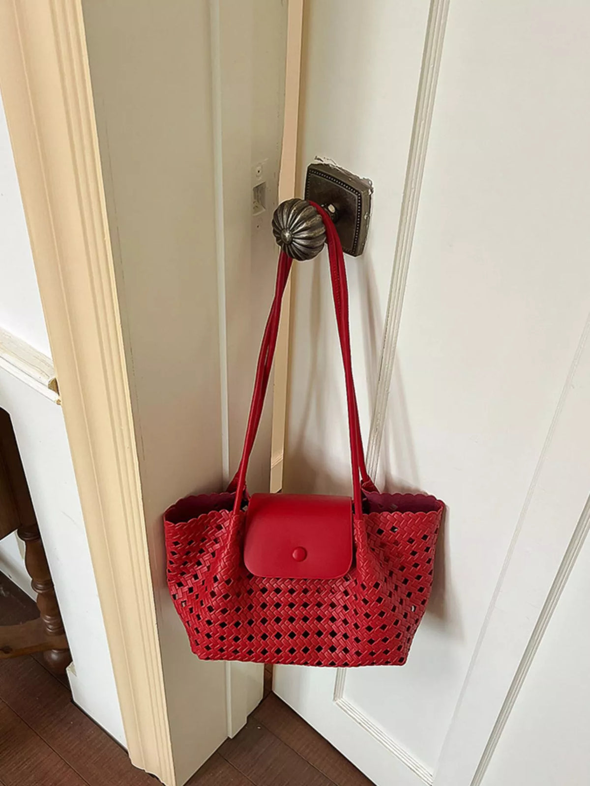 Hollow-Out Shoulder Bag