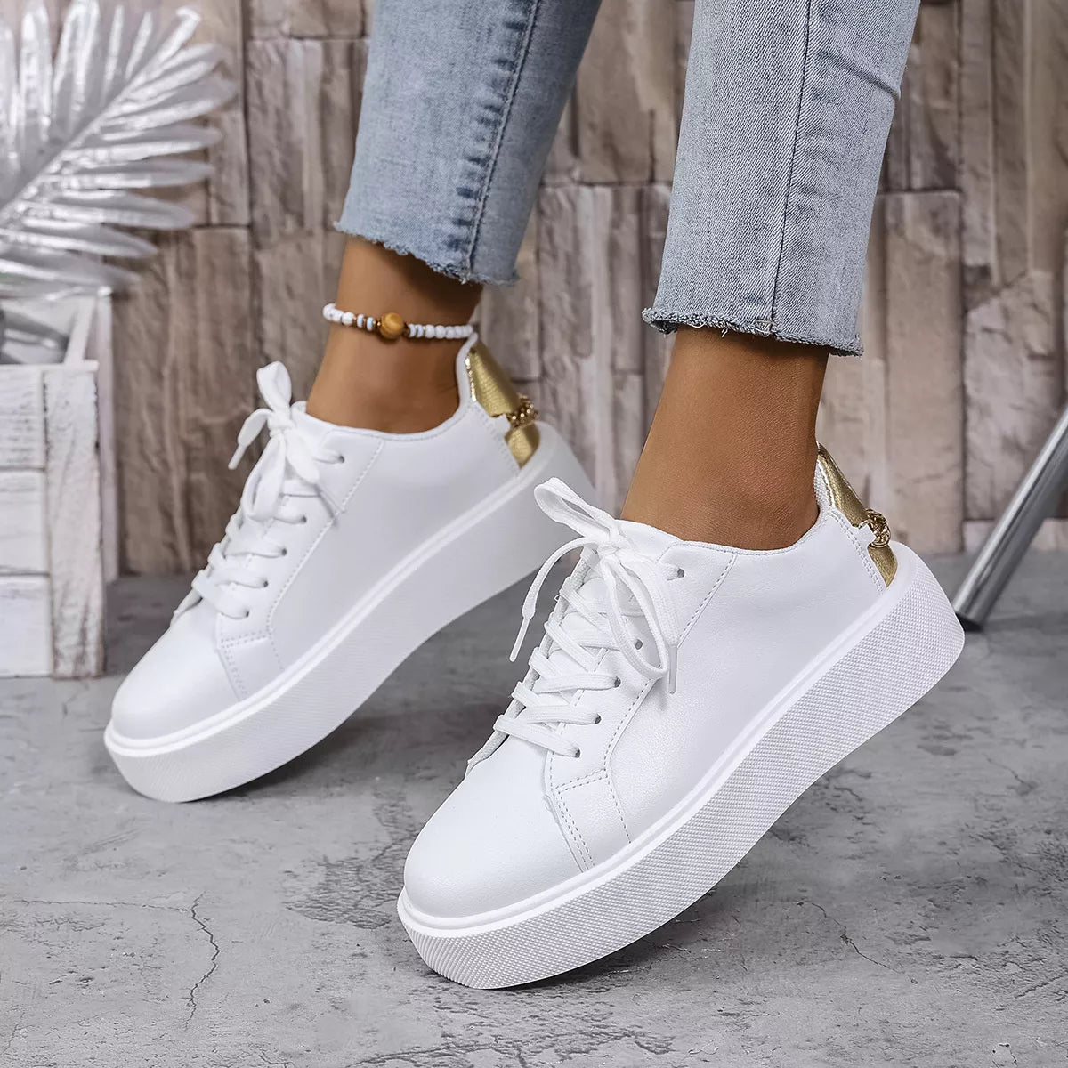 Round Toe Platform Sneakers - Lilixa.store