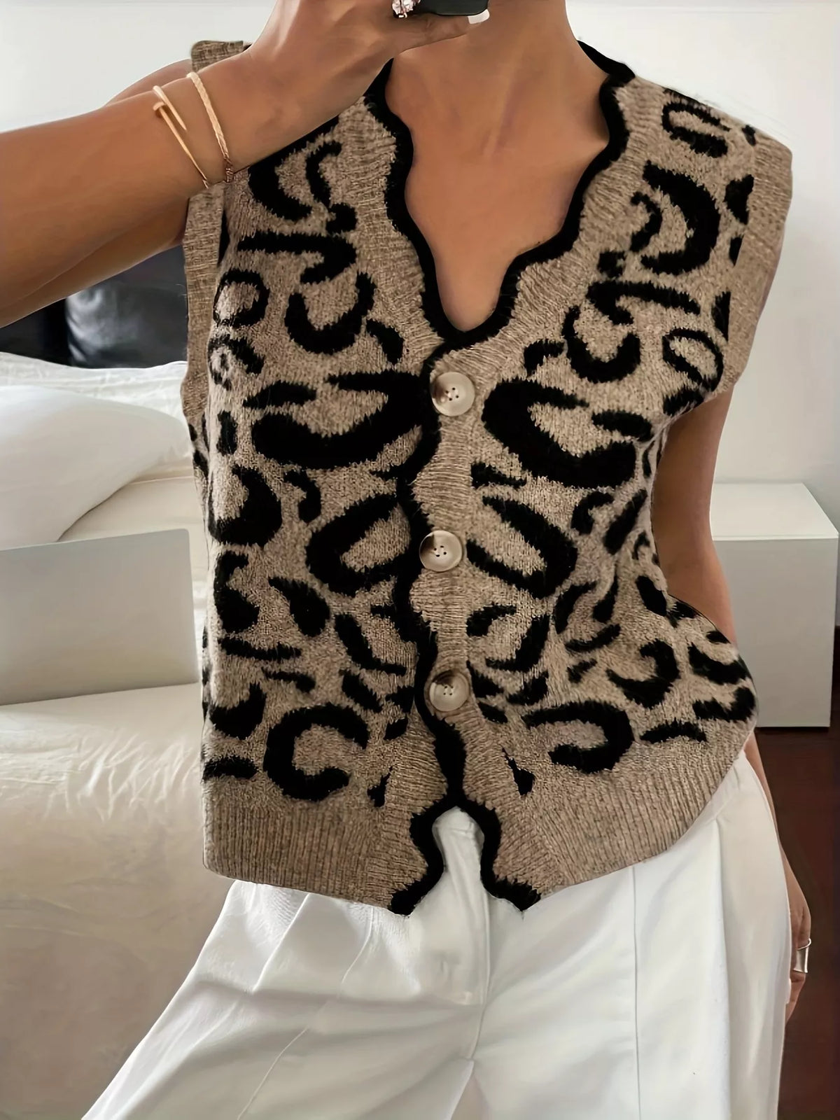 Plus Size Leopard Scalloped Edge Button-Down Sweater Vest - Lilixa.store