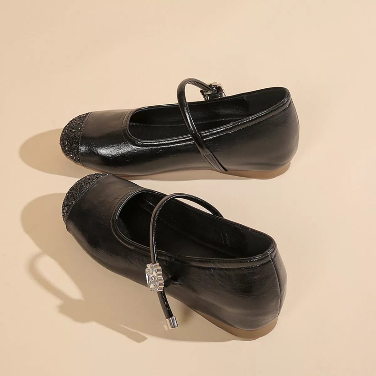 Round Toe Mary Jane Loafers in Black