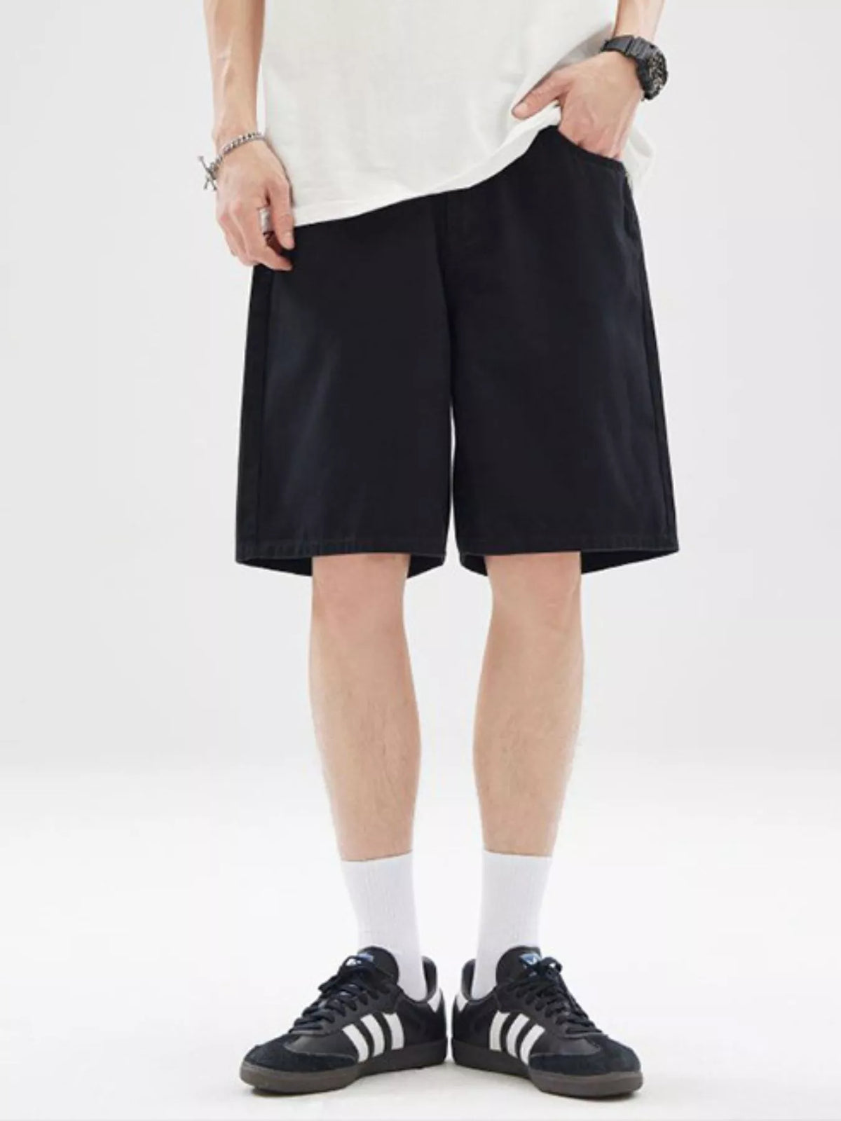 Men's Full Size Back Elastic Waistband Shorts Plus Size in Black