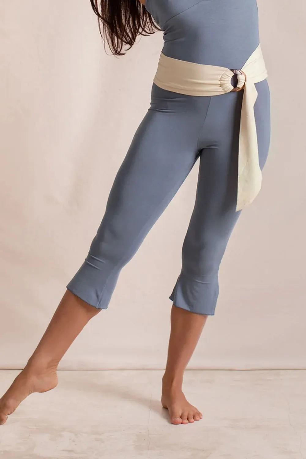 Side Slit Capris Leggings - Lilixa.store
