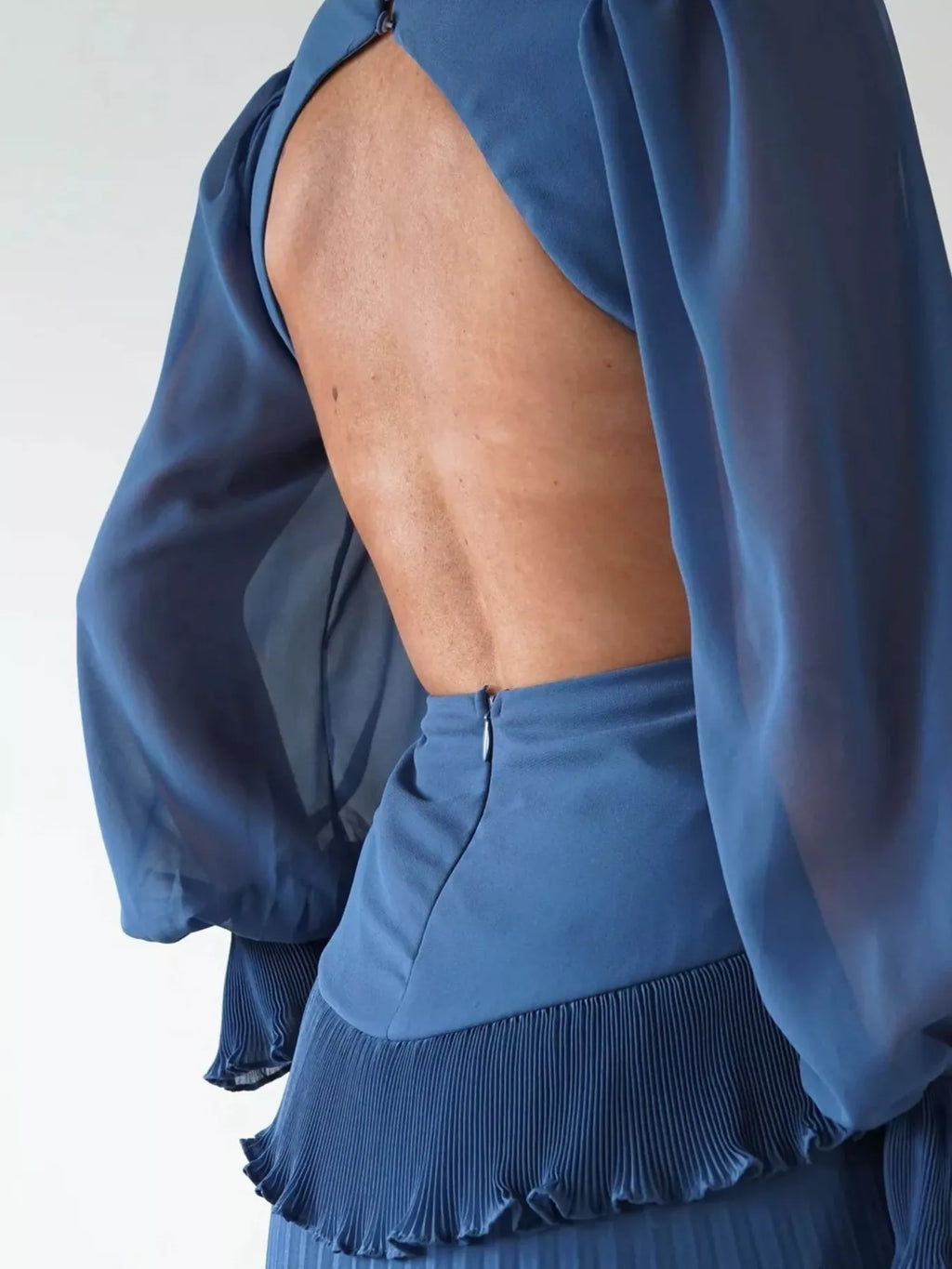 Backless Pleated Long Sleeve Maxi Dress - Lilixa.store