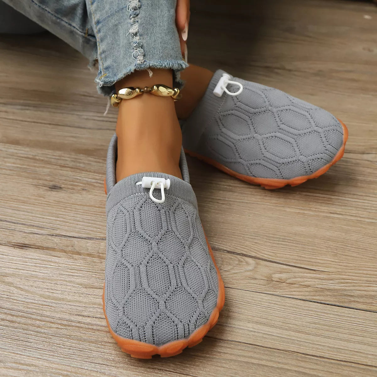 Round Toe Breathable Slip-Ons