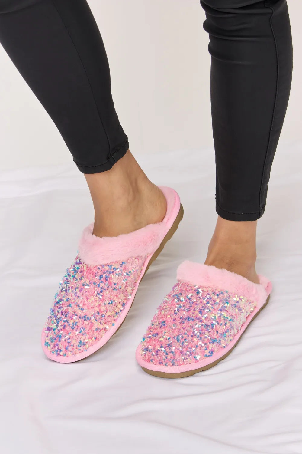 Forever Link Sequin Plush Round Toe Slippers - Lilixa.store