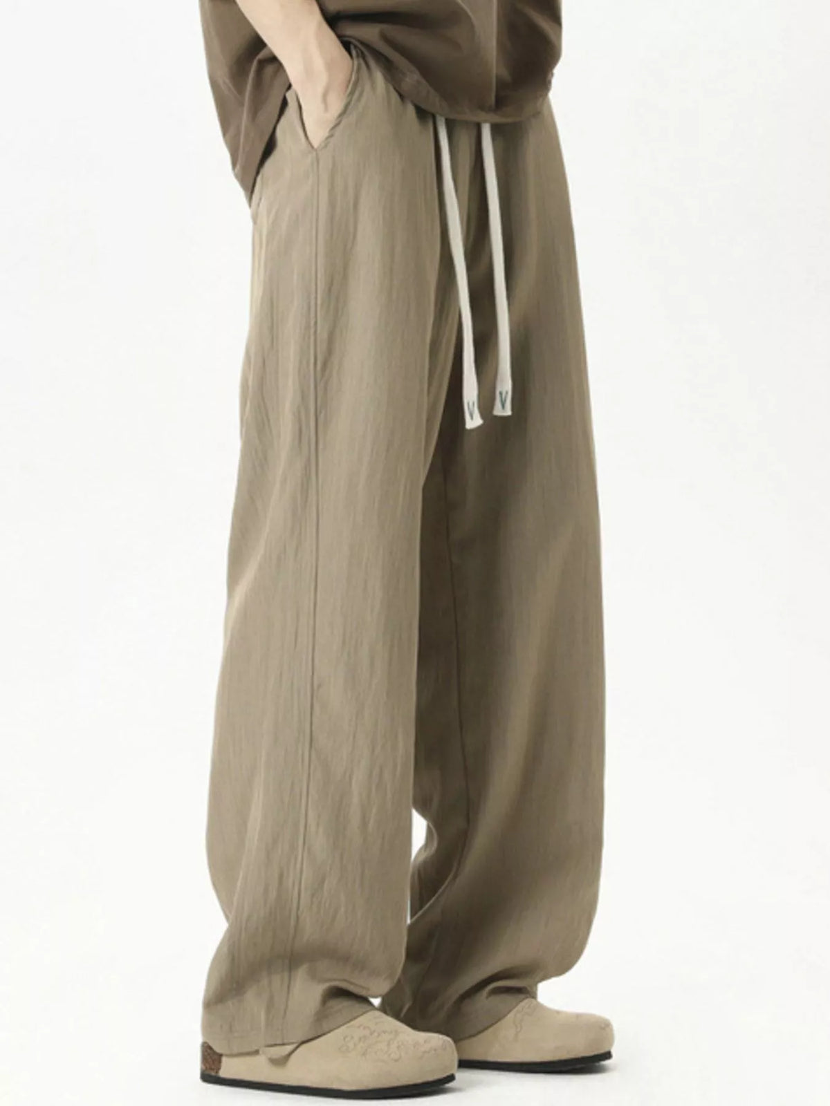 Men's Plus Size Loose Fit Casual Pants in Khaki