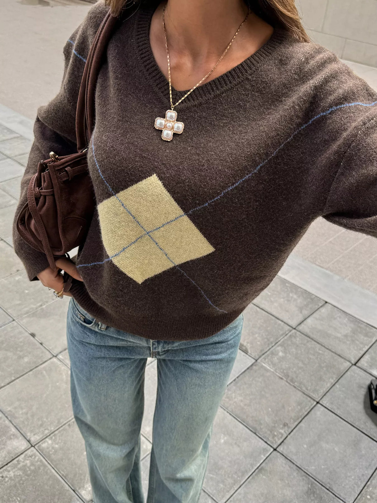 Argyle Pattern V-Neck Knit Sweater - Lilixa.store