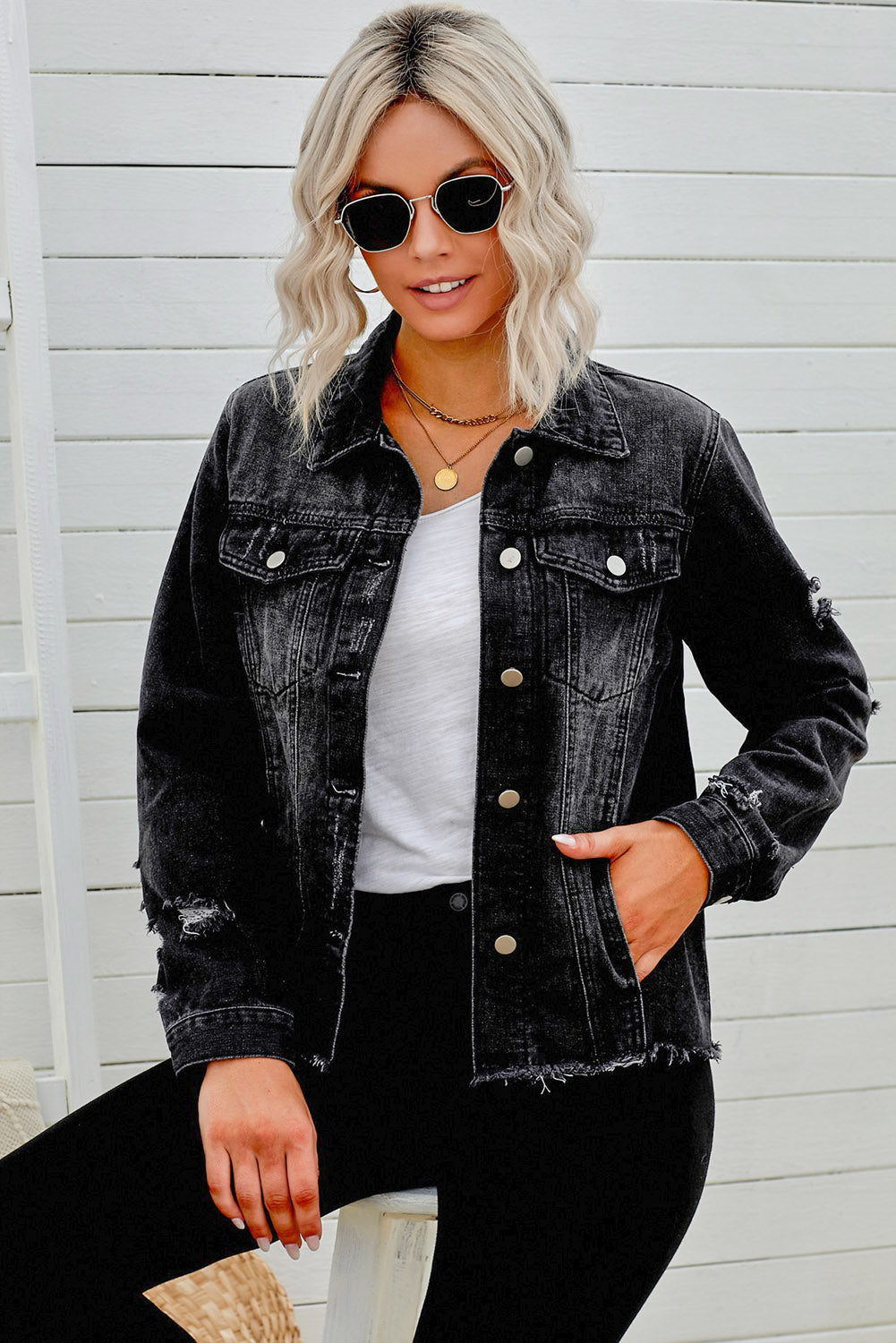 Distressed Raw Hem Buttons Denim Jacket in Black
