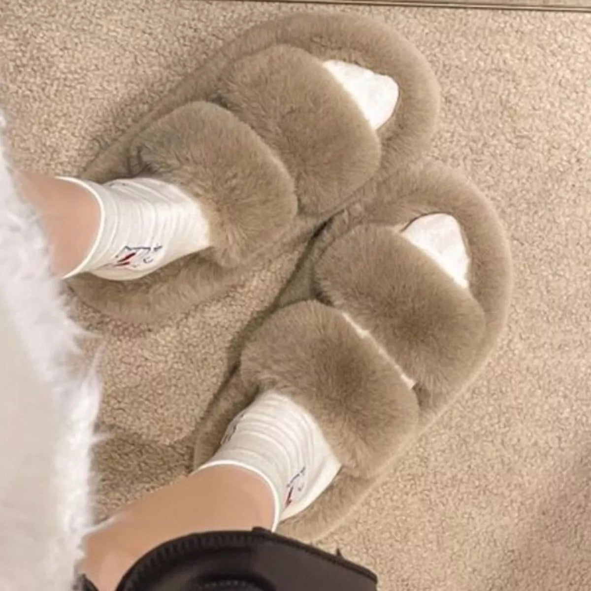 Fuzzy Open Toe Slippers - Lilixa.store
