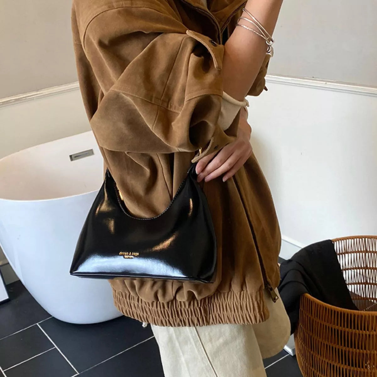 Adjustable Strap Leather Shoulder Bag - Lilixa.store