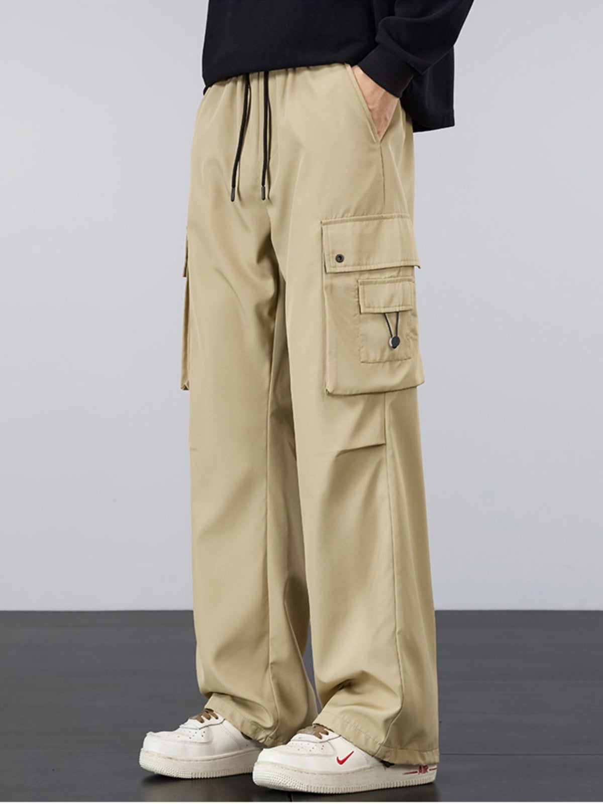 Men's Plus Size Loose Fit Cargo Pants in Khaki