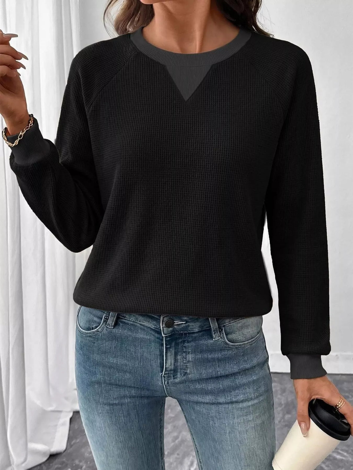 Waffle Knit Crew Neck Long Sleeve Sweatshirt in Black