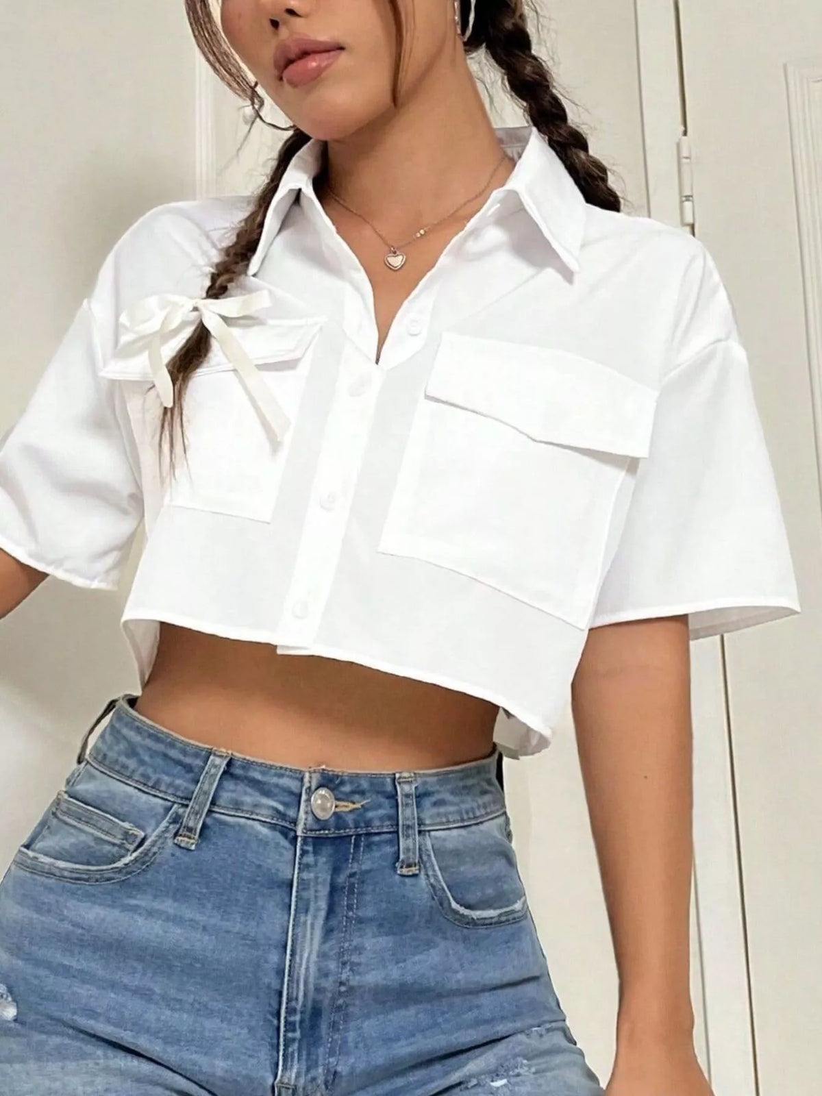 Short Sleeve Crop Shirt with Chest Pockets in White, view 3