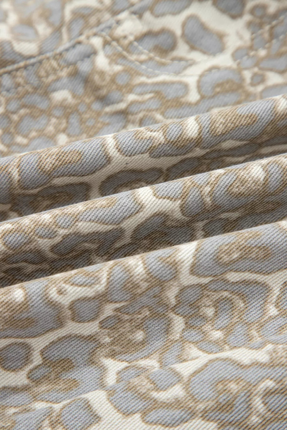 Raw Edge Leopard Print Denim Shorts - Lilixa.store