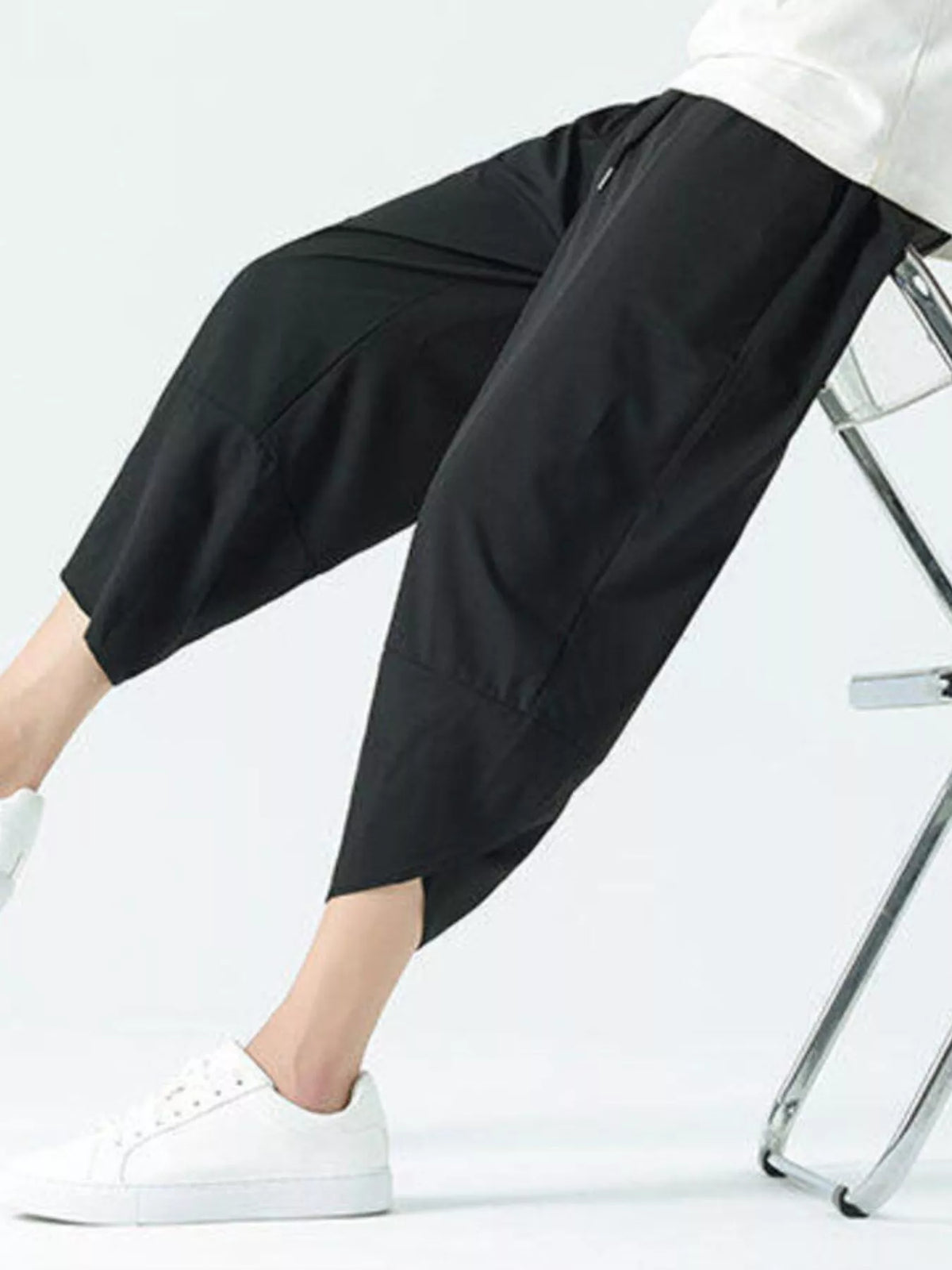 Men's Plus Size Casual Loose Cropped Pants, view 3