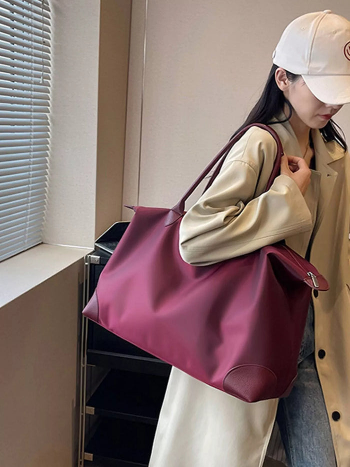 Oxford Cloth Travel Bag in Burgundy