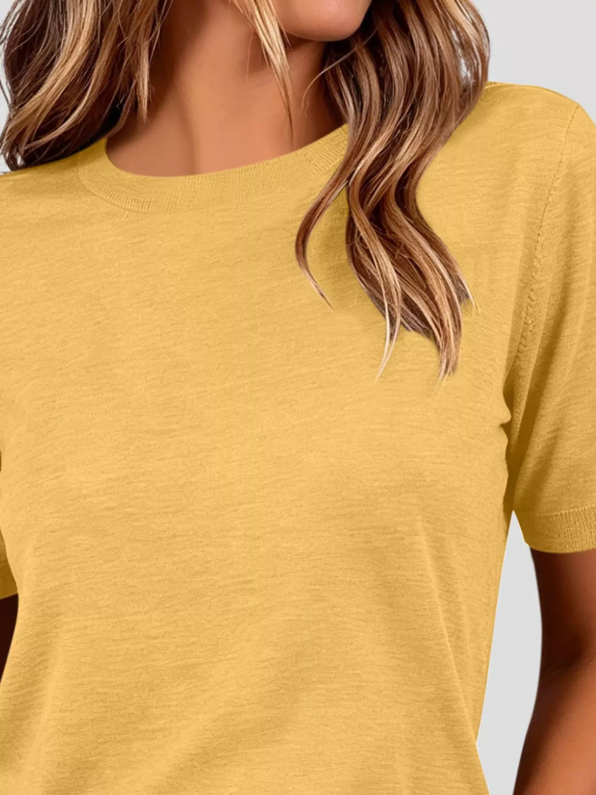 Classic Crew Neck Short Sleeve Knit Top - Lilixa.store
