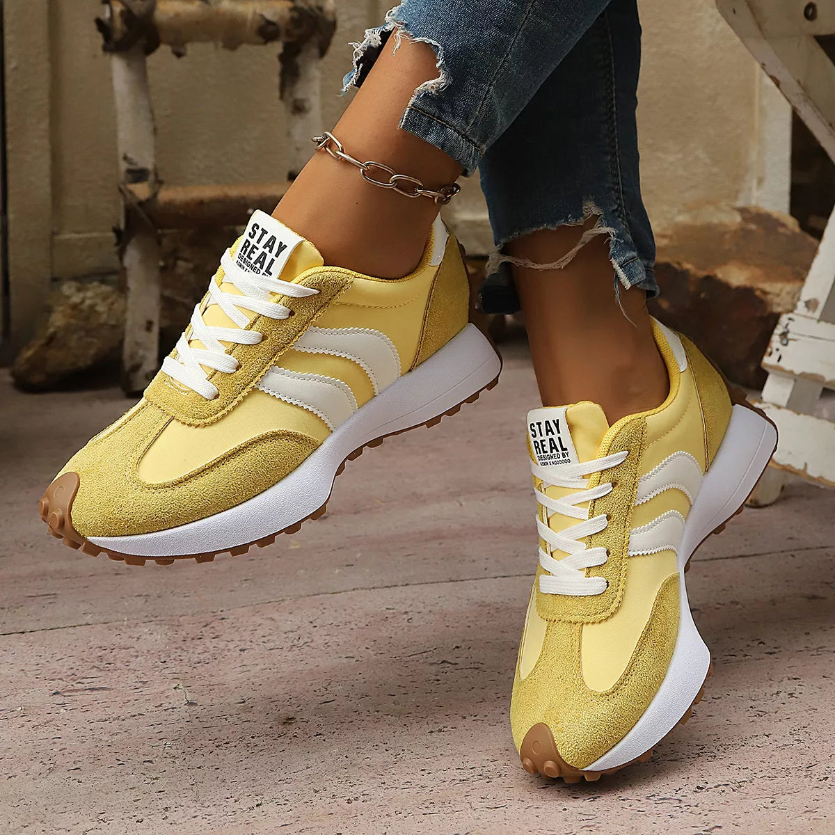 Round Toe Lace Up Sneakers