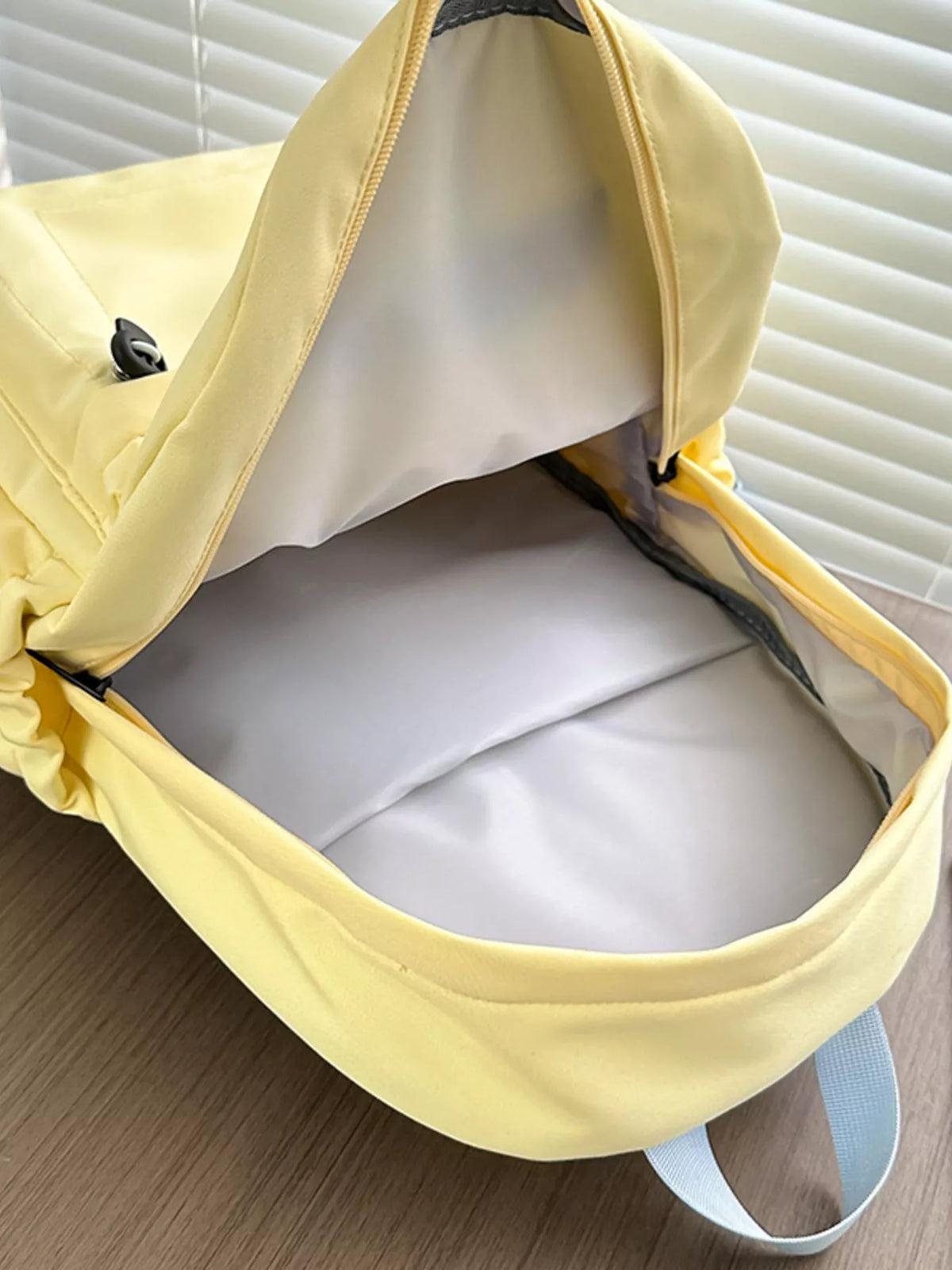 Lightweight Casual Backpack Bag - Lilixa.store