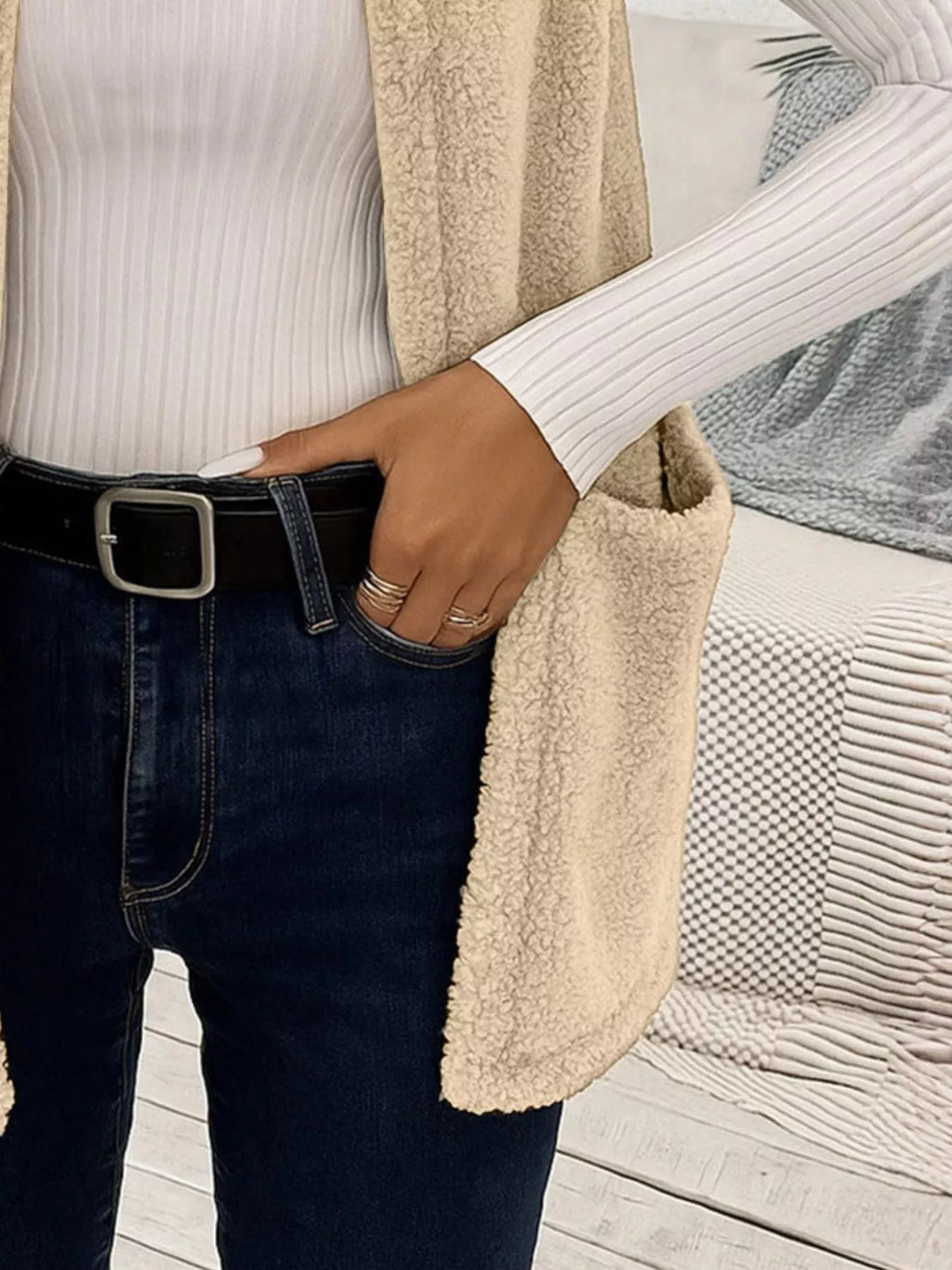 Sleeveless Fuzzy Fleece Vest Coat - Lilixa.store