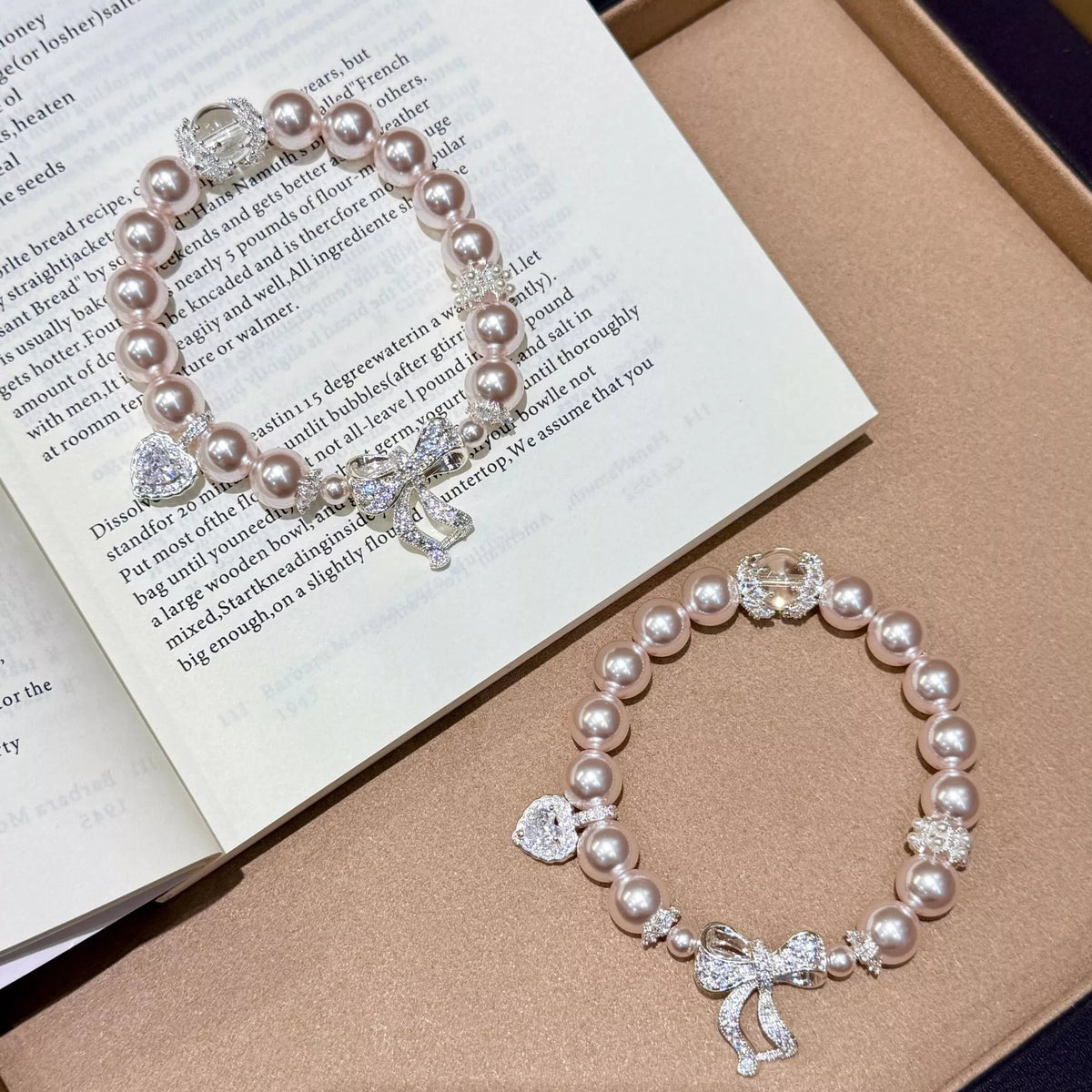 Pearl Bracelet with Bow Charm - Lilixa.store