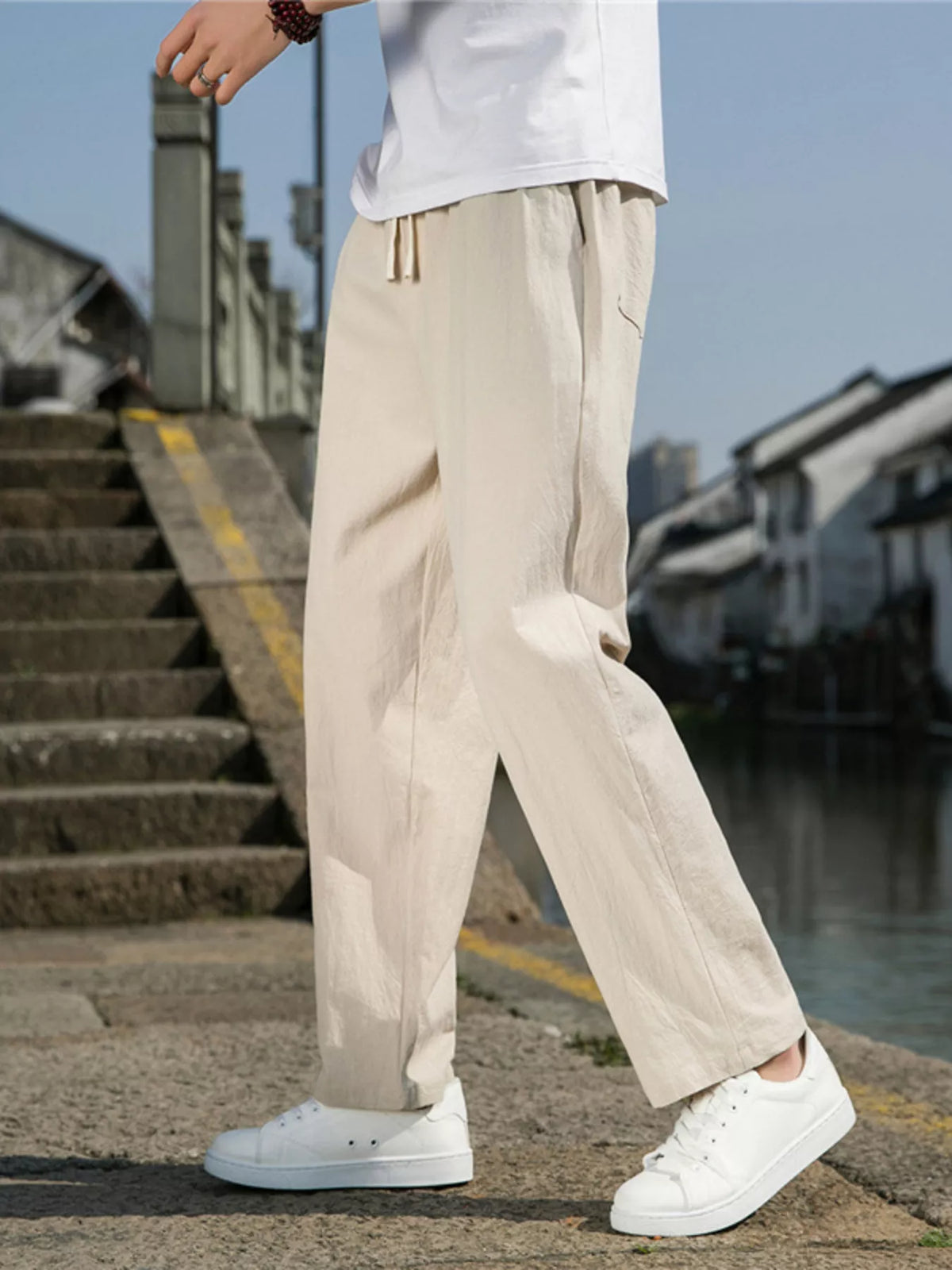 Men's Plus Size Loose Fit Drawstring Casual Pants in Khaki