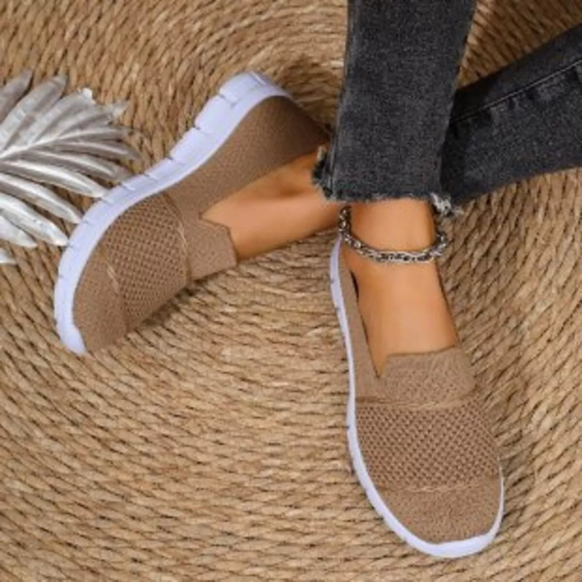 Round Toe Flats Slip-Ons - Lilixa.store