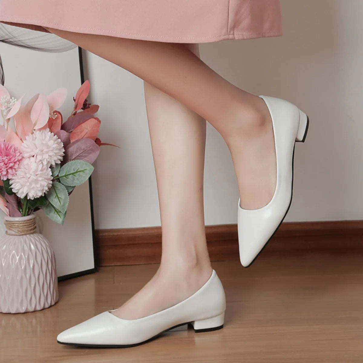 Pointed Toe Low Heel Pump - Lilixa.store