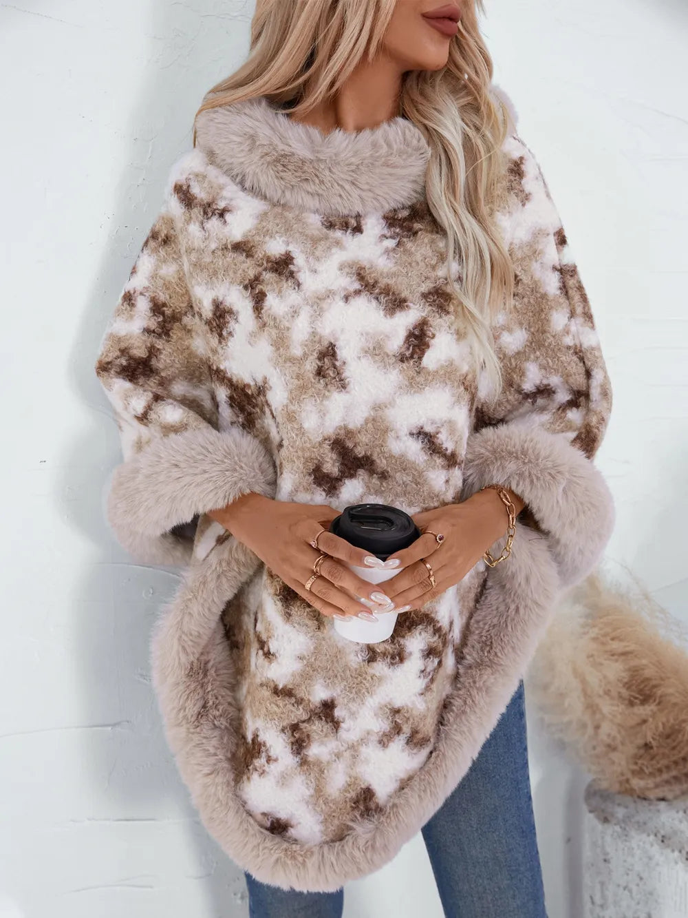 Furry Contrast Three-Quarter Poncho - Lilixa.store