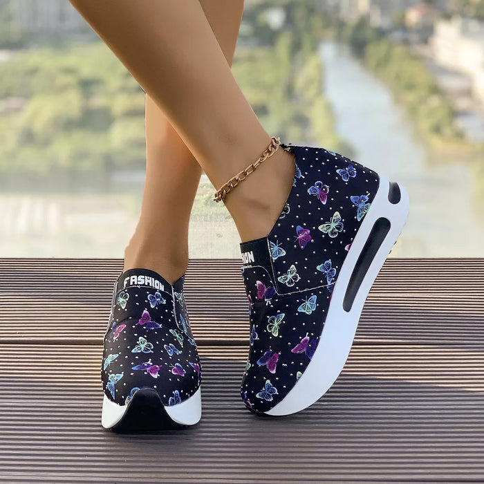 Butterfly Round Toe Slip-Ons in Blue