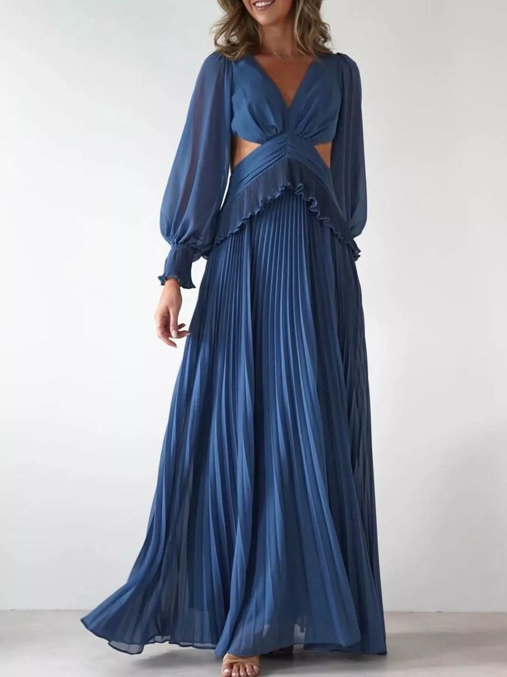 Backless Pleated Long Sleeve Maxi Dress - Lilixa.store