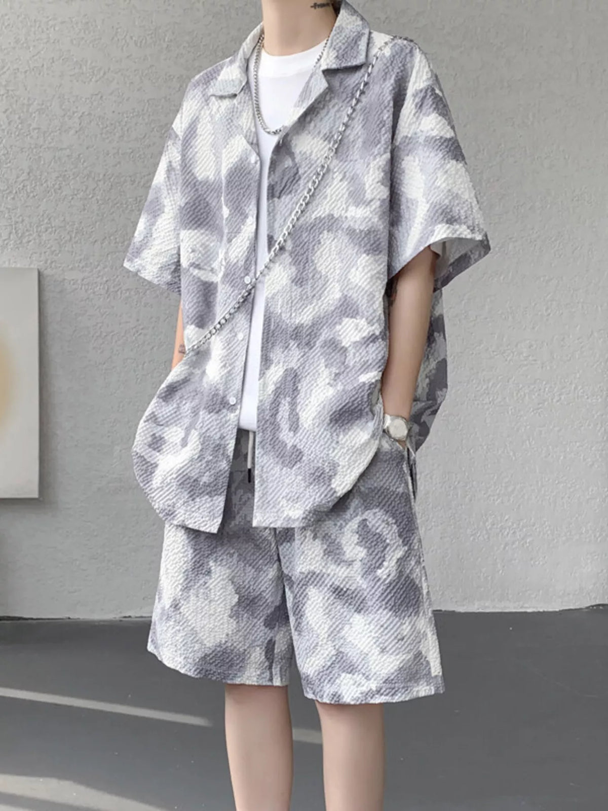 Men's Plus Size Casual Camouflage Print Shirt & Shorts Set in Off White