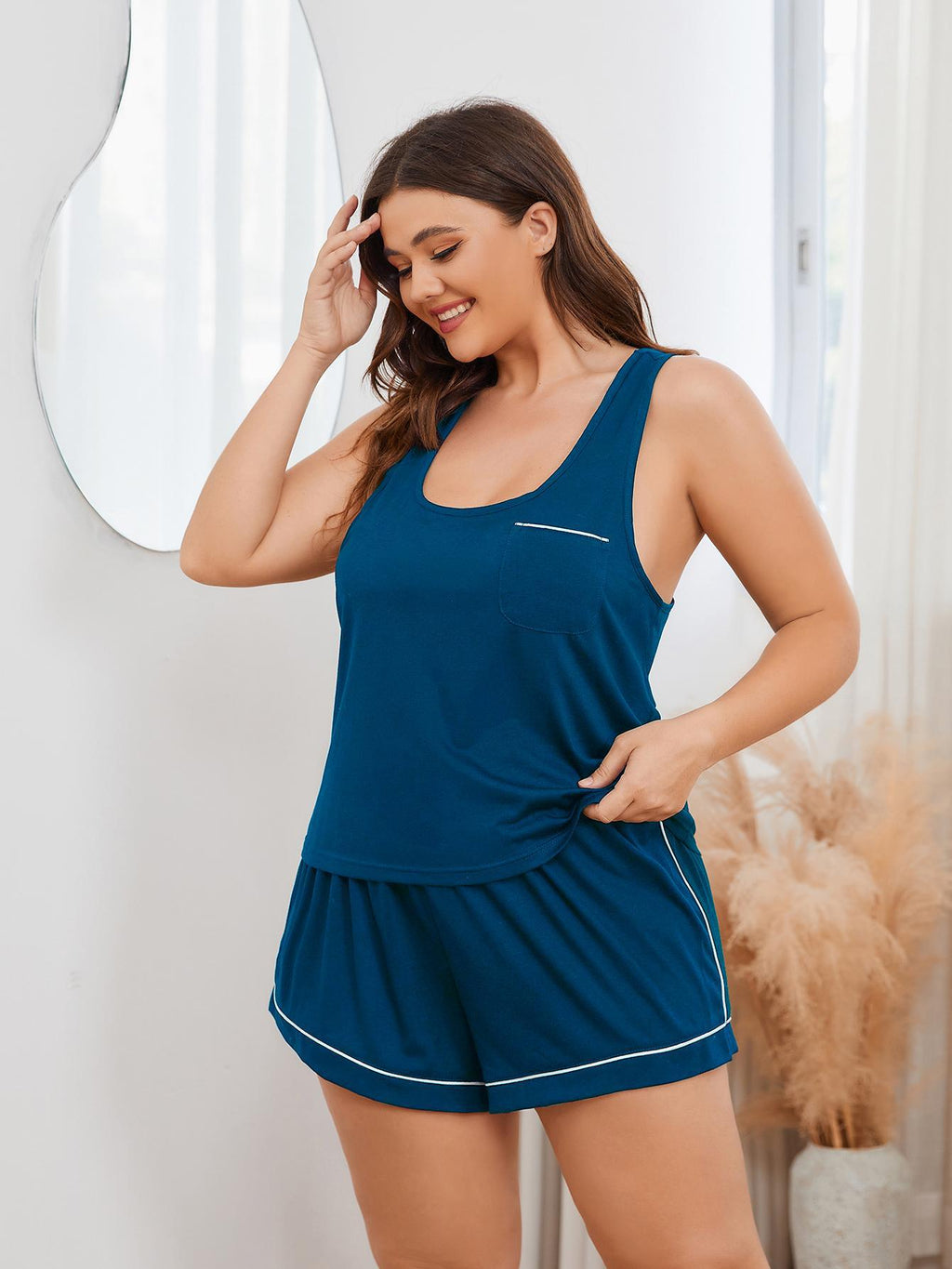 Plus Size Contrast Piping Racerback Tank and Shorts Lounge Set - Lilixa.store