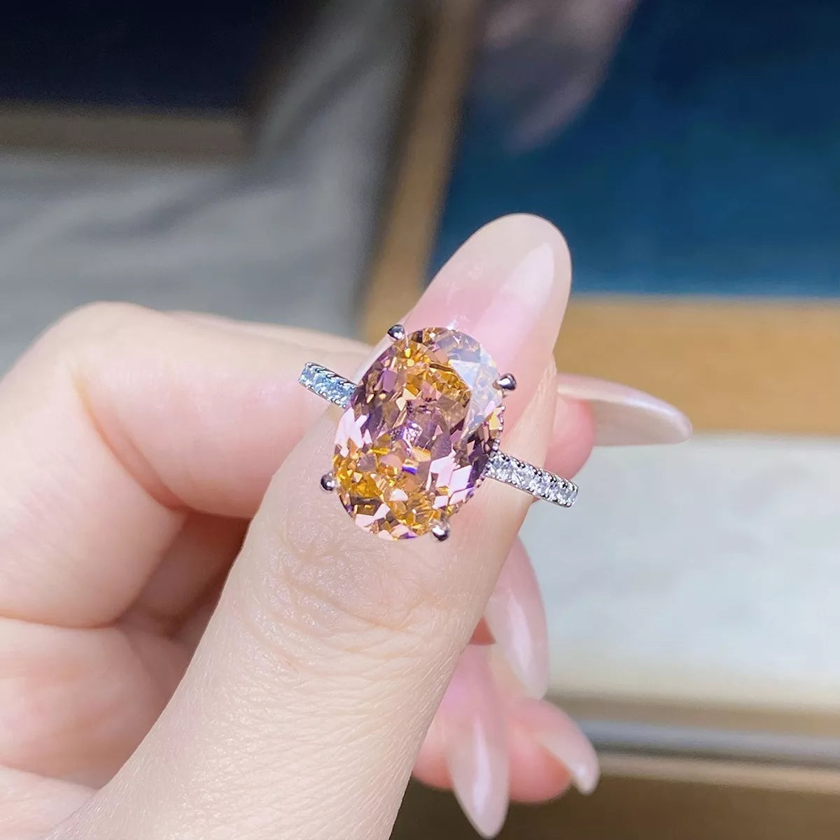 925 Sterling Silver Zircon Oval Ring