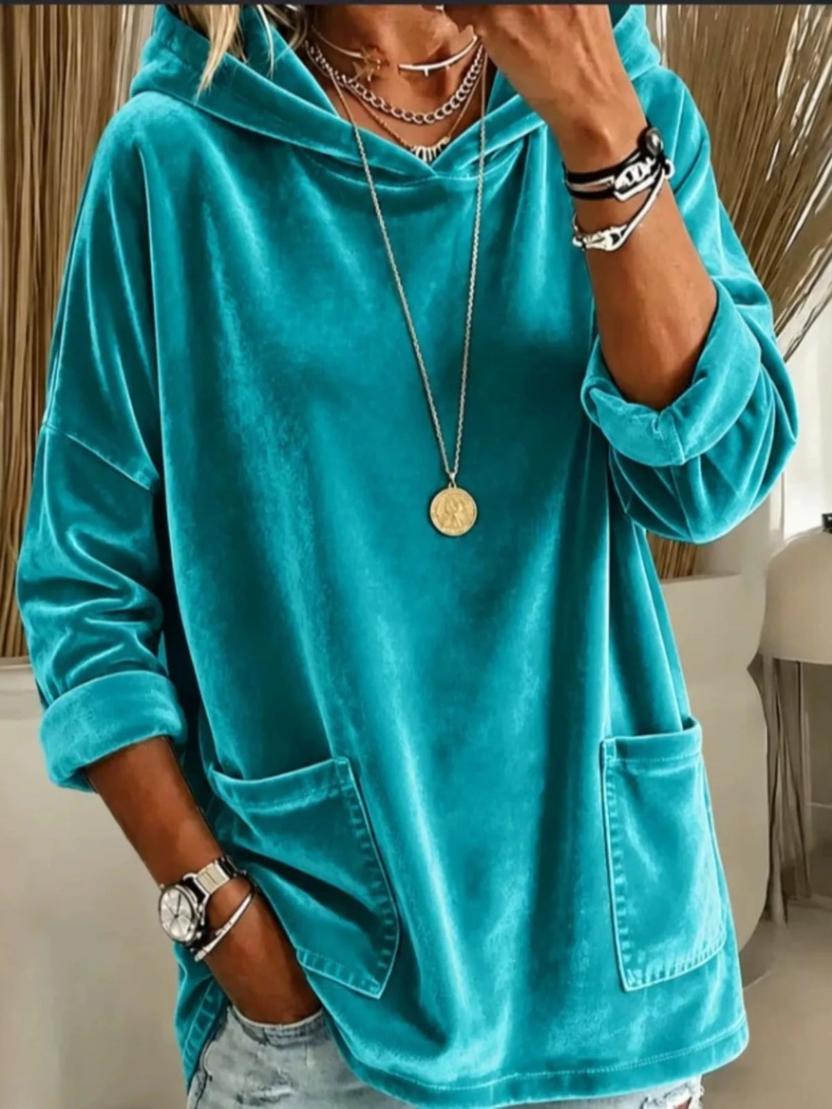 Velvet Front Pockets Hoodie