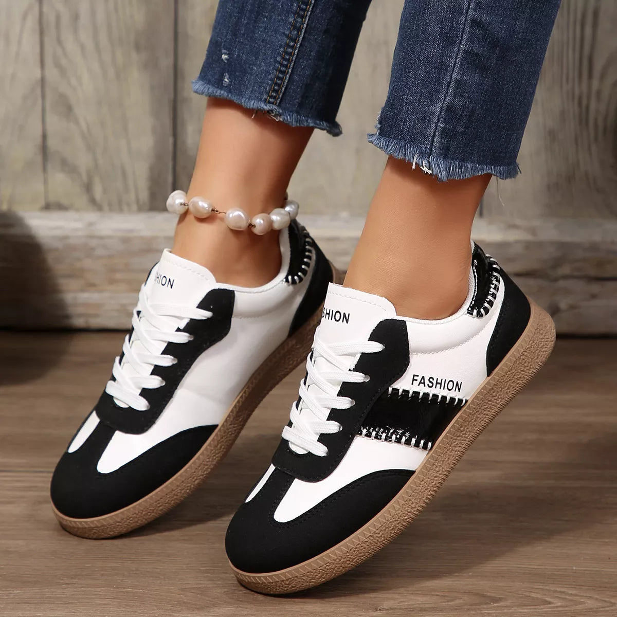 Lace-Up Flats Sneakers - Lilixa.store