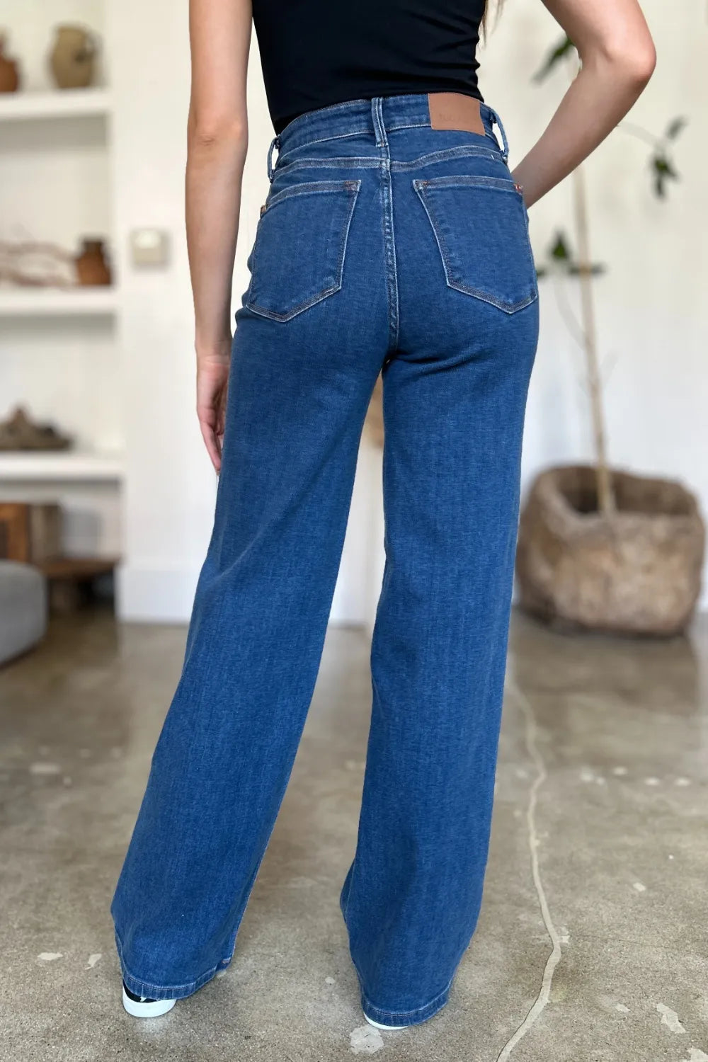 Judy Blue Full Size High Rise Straight Jeans - Lilixa.store