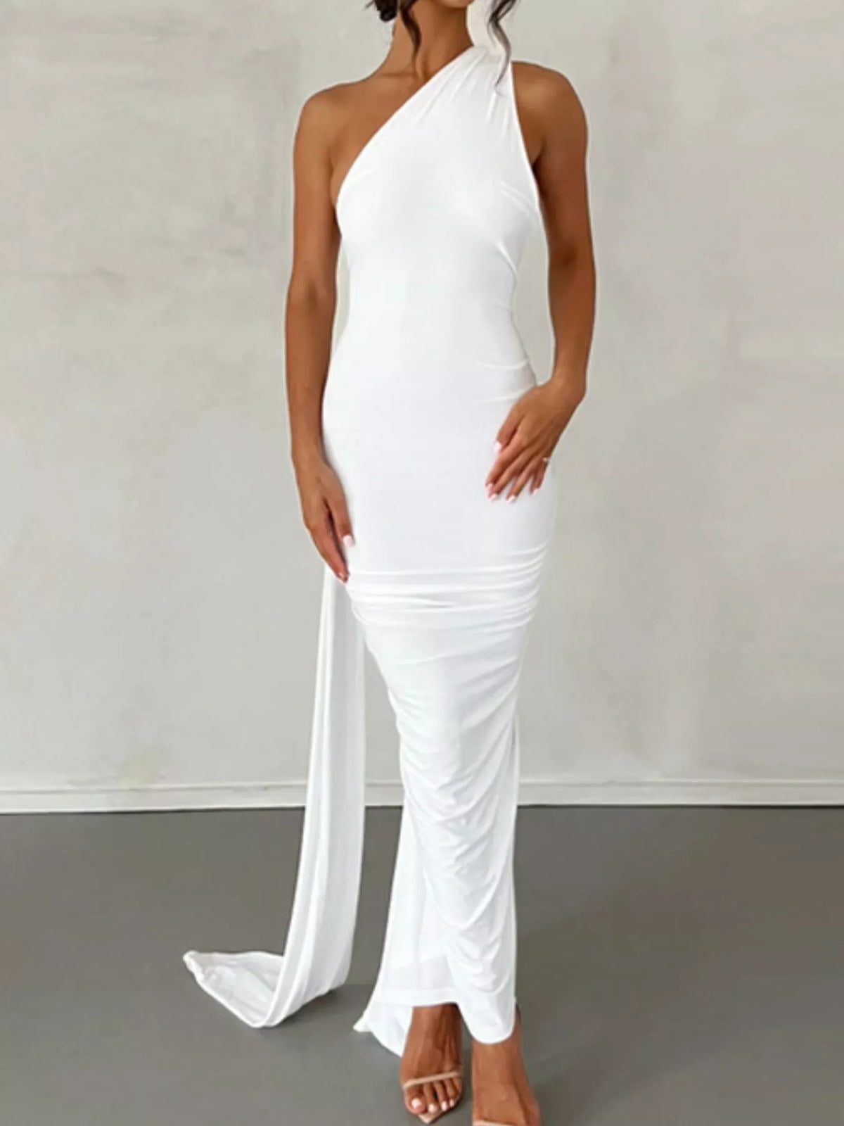 Backless One-Shoulder Ruched Bodycon Maxi Dress in White