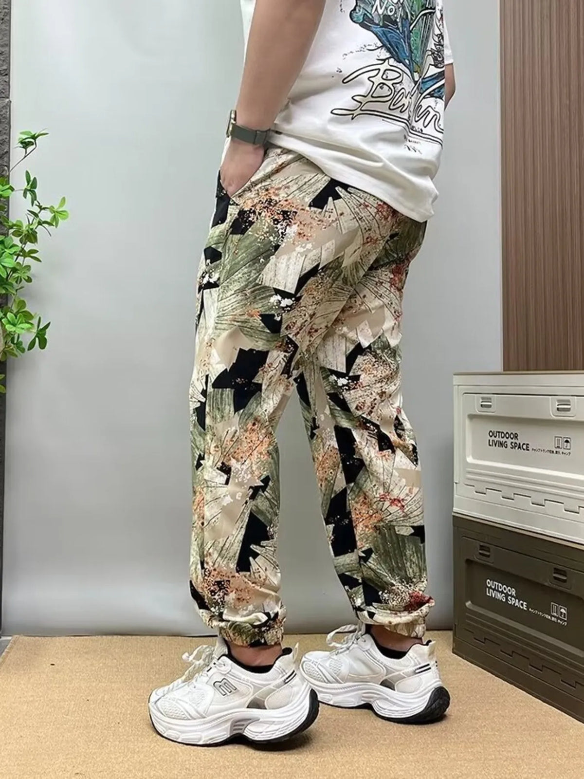 Men's Plus Size Drawstring Printed Joggers in Floral, view 2