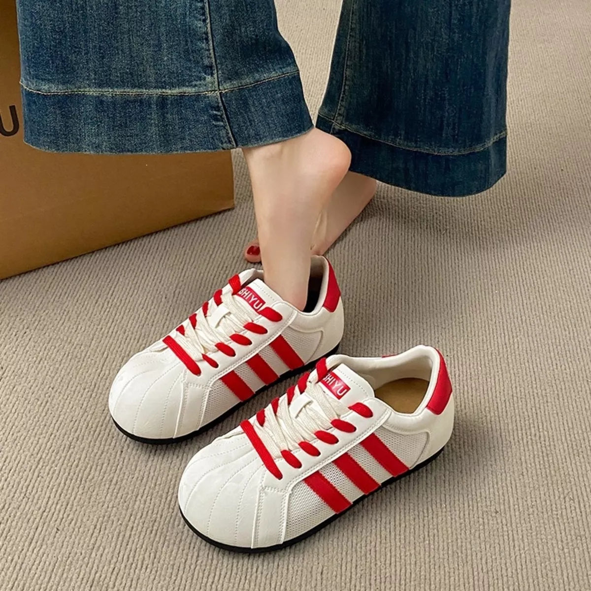 Lace Up Round Toe Sneakers - Lilixa.store