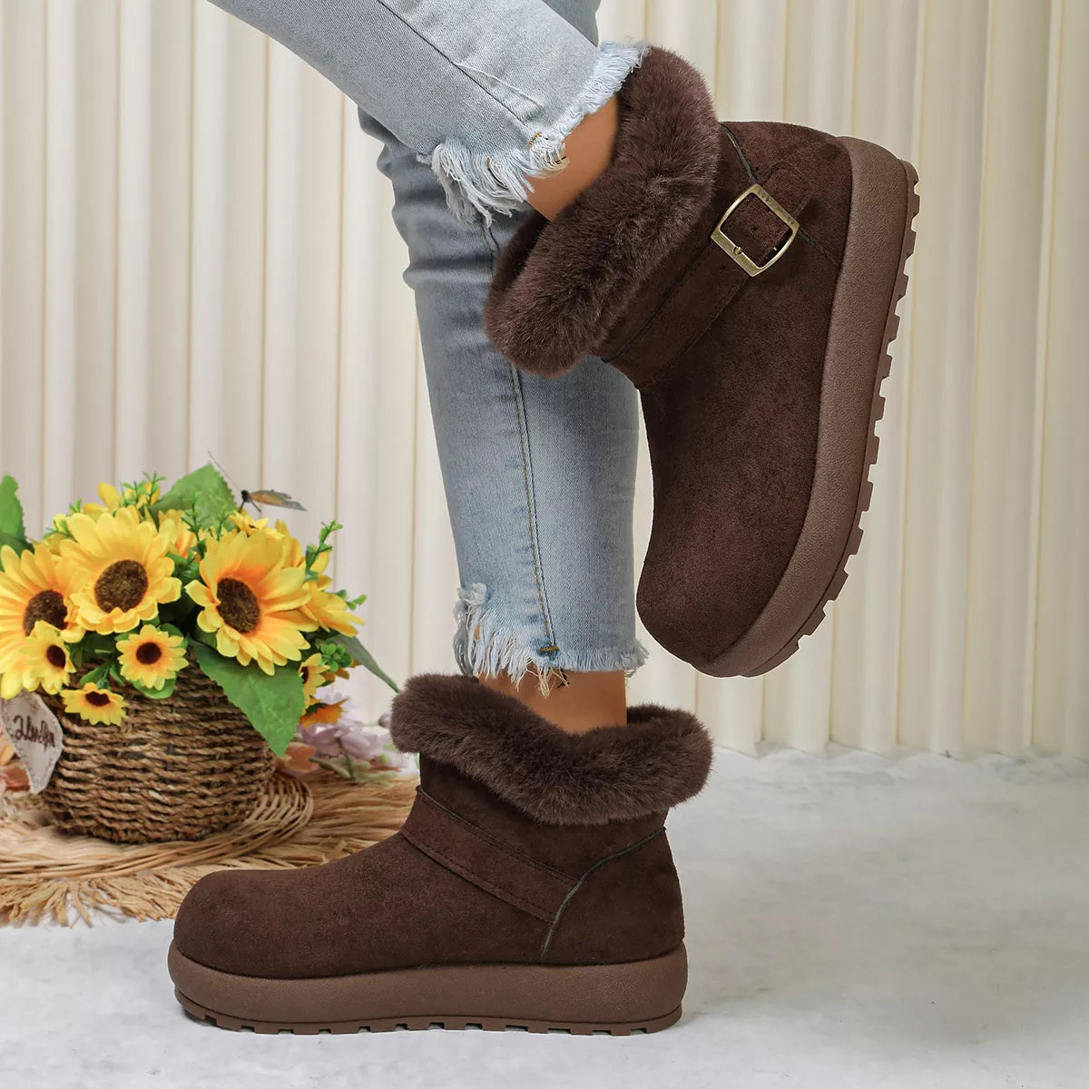 Round Toe Fuzzy Boots